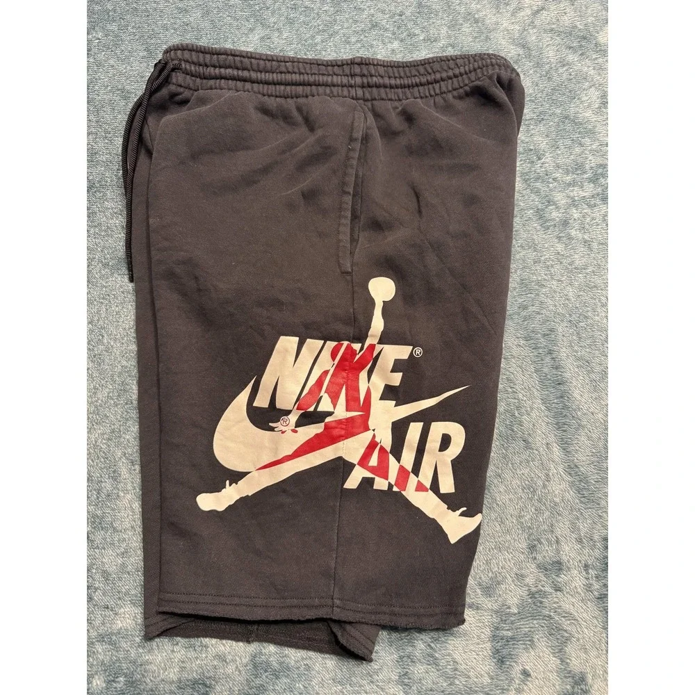 Jordan authentic nike